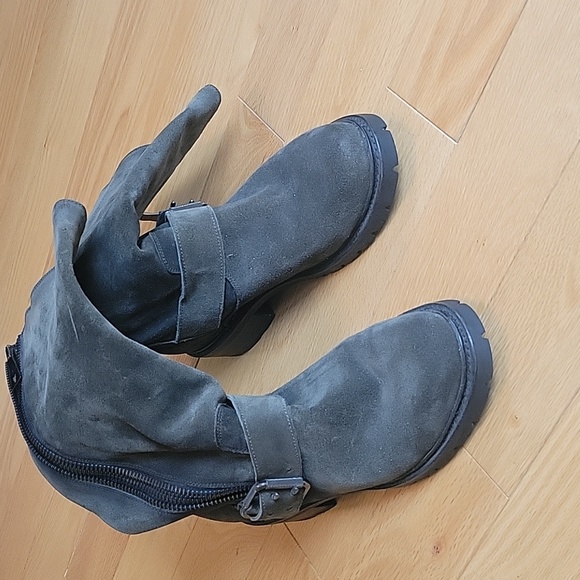 Frye suede boots - Picture 2 of 3